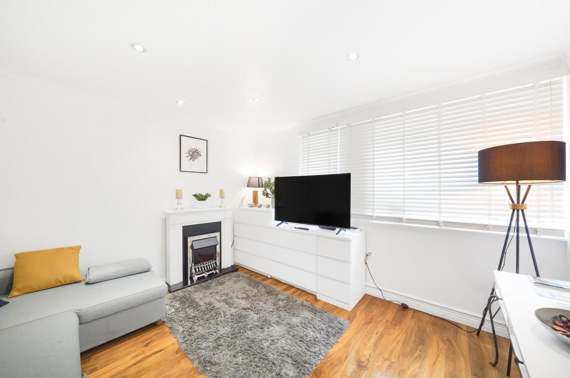 A Beautiful Stylish 2 Bedroom Apartment -City Of Londres Exterior foto