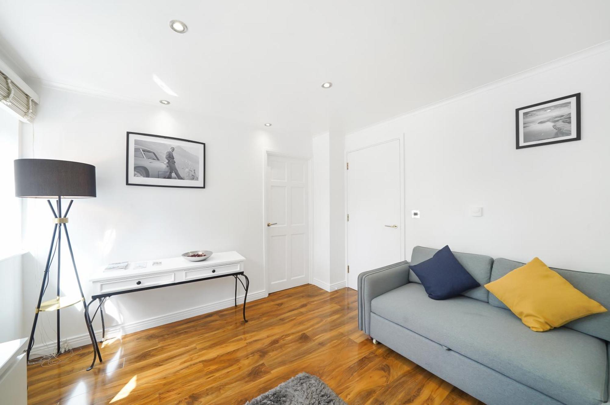 A Beautiful Stylish 2 Bedroom Apartment -City Of Londres Exterior foto